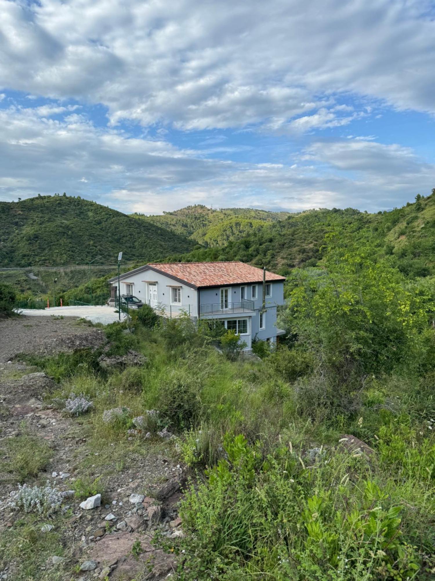 Qyteza Guest House & Camping Шкодер Экстерьер фото