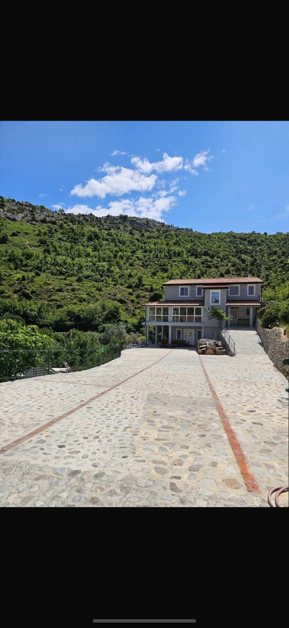 Qyteza Guest House & Camping Шкодер Экстерьер фото