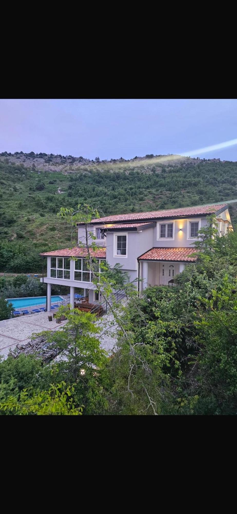 Qyteza Guest House & Camping Шкодер Экстерьер фото
